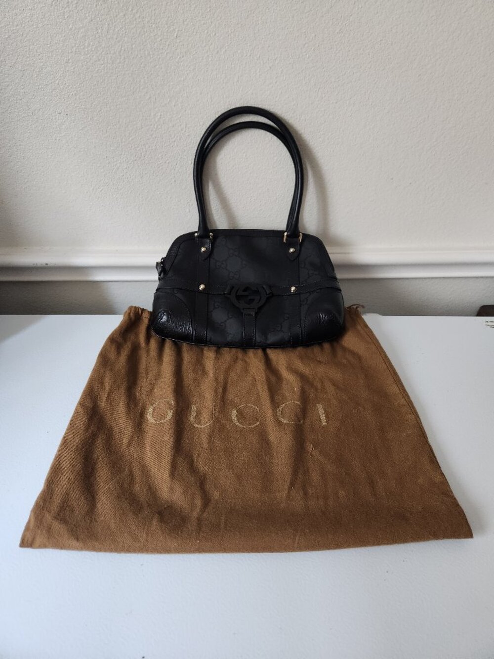 Vintage Gucci GG Canvas & Leather Shoulder Bag